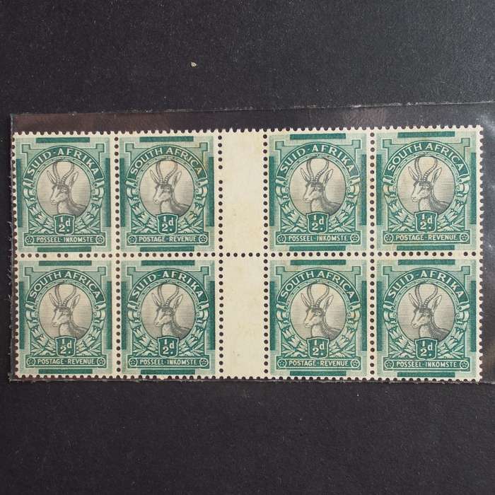 **RARE** Union - 1935 Defin Issue - 1/2d Perf 13,5x14 (Gutter Margin Sheet) - Gutter Block - Unused