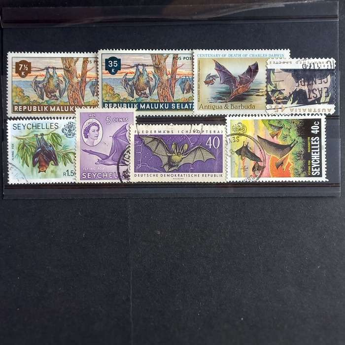 Thematics - Bats - 8 stamps - no duplication