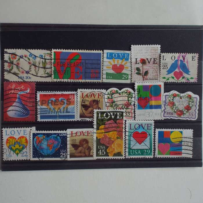 Thematics - Love - 17 stamps - Mixed World - no duplication
