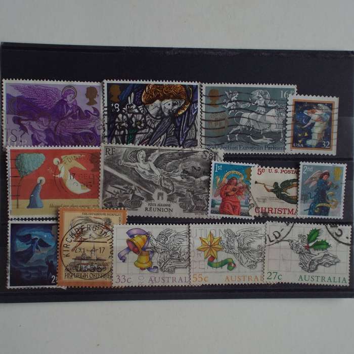Thematics - Angels - 14 stamps - Mixed World - no duplication