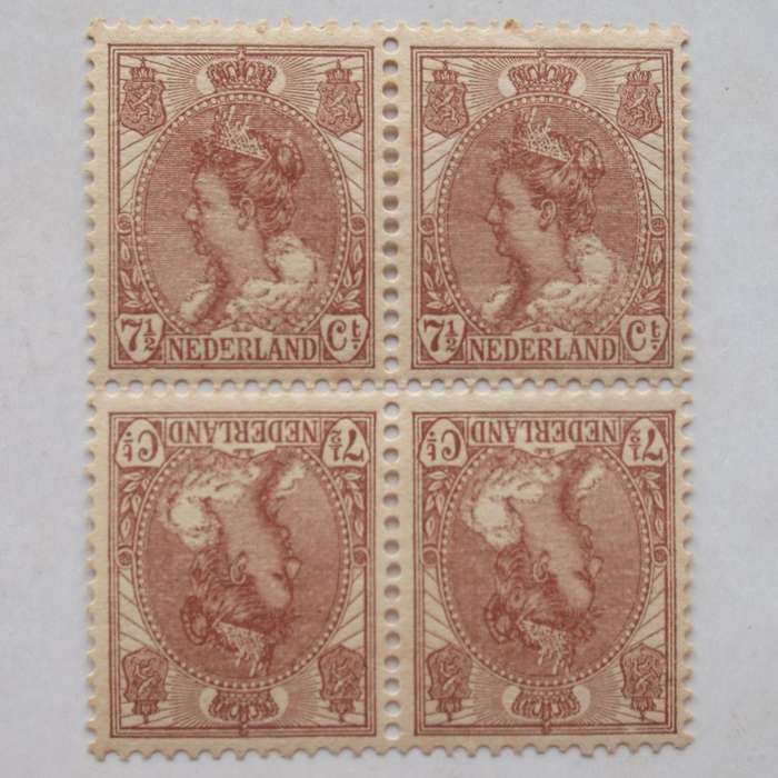 Netherlands - 1924 Queen Wilhelmina - 7,5c Brown - Block of 4 Tete-beche with Plate Error - MNH