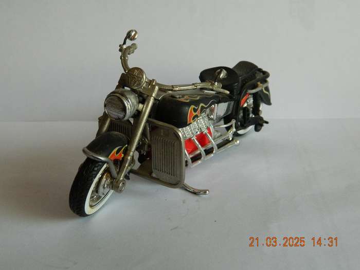 UNKNOWN MAKE  -  MONSTER SIX CYLINDER MOTORCYCLE