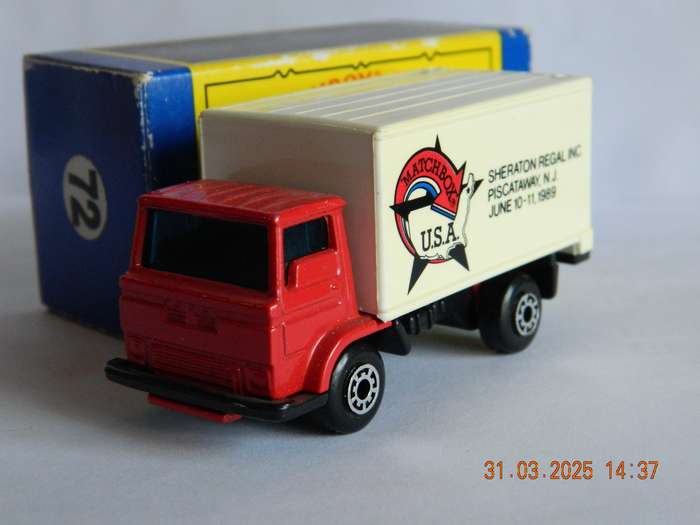 MATCHBOX  -  72  -  DODGE COMMANDO  -  U.S.A. SPECIAL EDITION