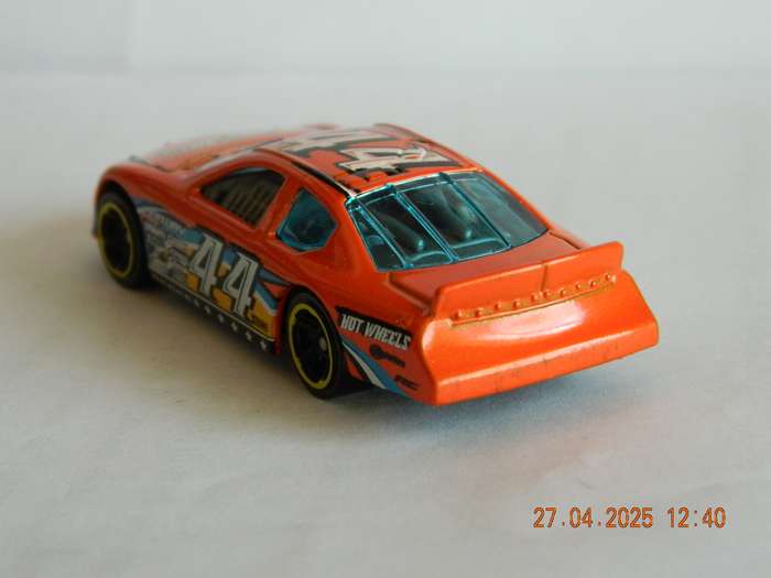 HOTWHEELS   -    -   DODGE CHARGER