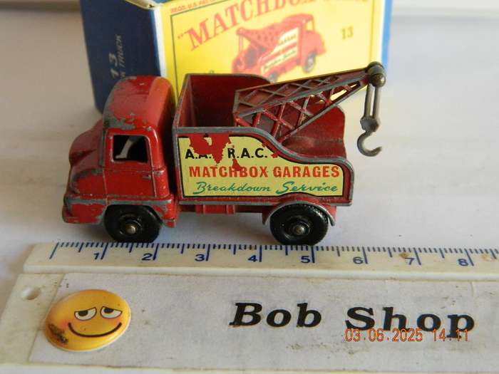 MATCHBOX SERIES  -  13   -  THAMES TRADER WRECK  TRUCK