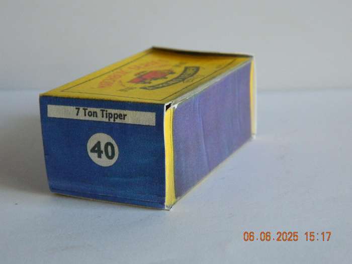 MATCHBOX SERIES  -  40  -   BEDFORD 7 TON TIPPER
