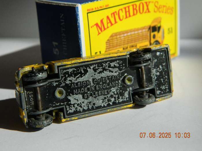 MATCHBOX SERIES  -  51  -  ALBION CHIEFTAIN