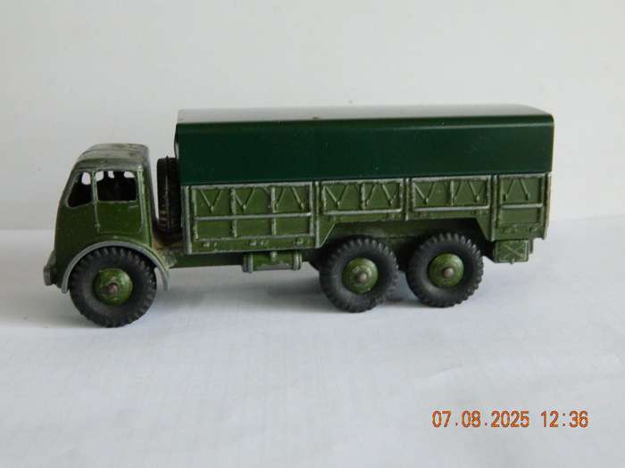 DINKY SUPERTOYS  -  622  -   10 TON ARMY TRUCK