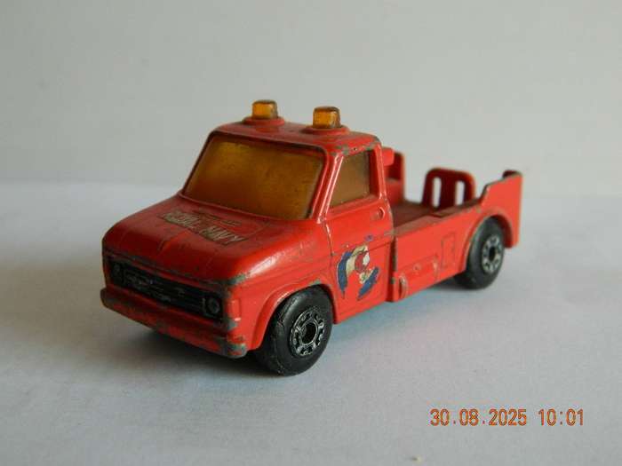 MATCHBOX  SUPERFAST  -  61  -  WRECK TRUCK