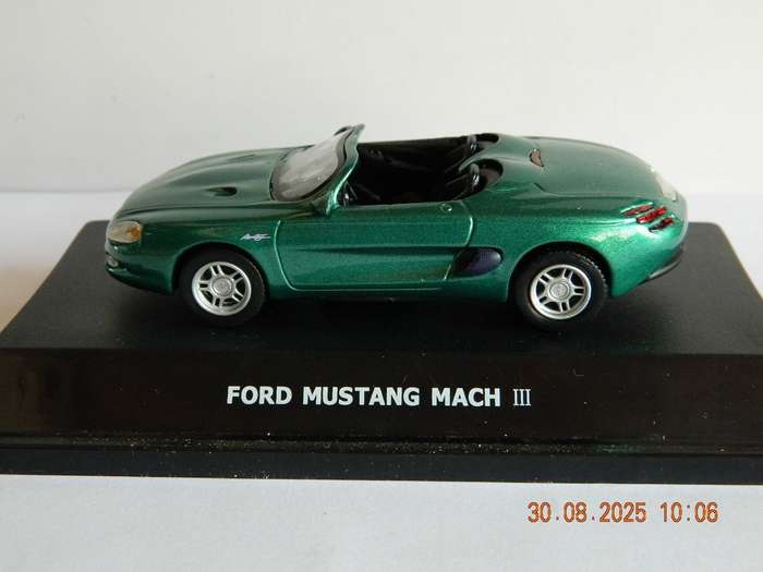 MAXI CAR  -  -   FORD MUSTANG MACH III