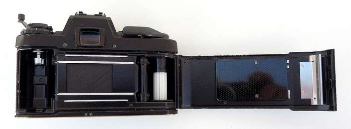 PENTAX CAMERA PROGRAM A ,WITH SIGMA ZOOM LENS 1:3.5-4.5/f 28-48 mm,MULTI-COATED ,WORKING VERY WELL