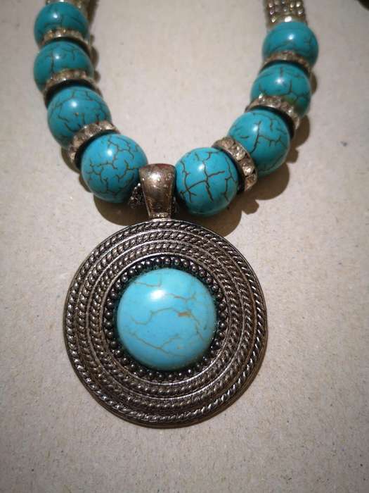 Blue Veined Turquoise-look Fasion Set