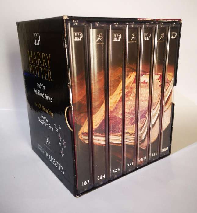 Harry Potter and the Half-Blood Prince - Read by Stephen Fry (14-Cassette)