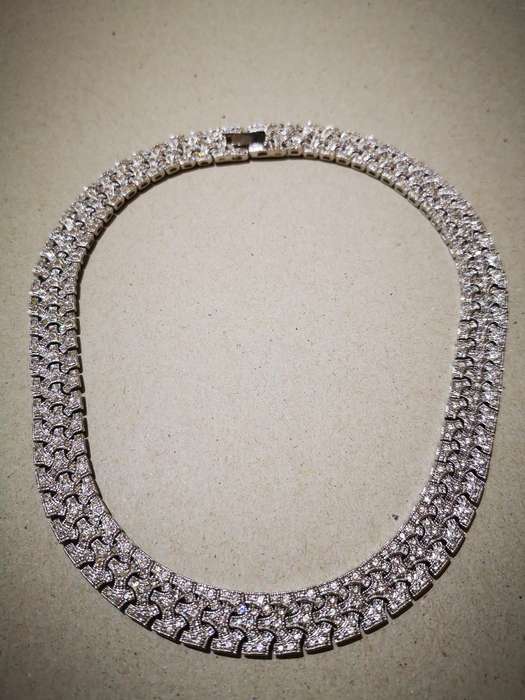 Item 3 - Silver Bling Necklace - Ideal for Matric Farewell