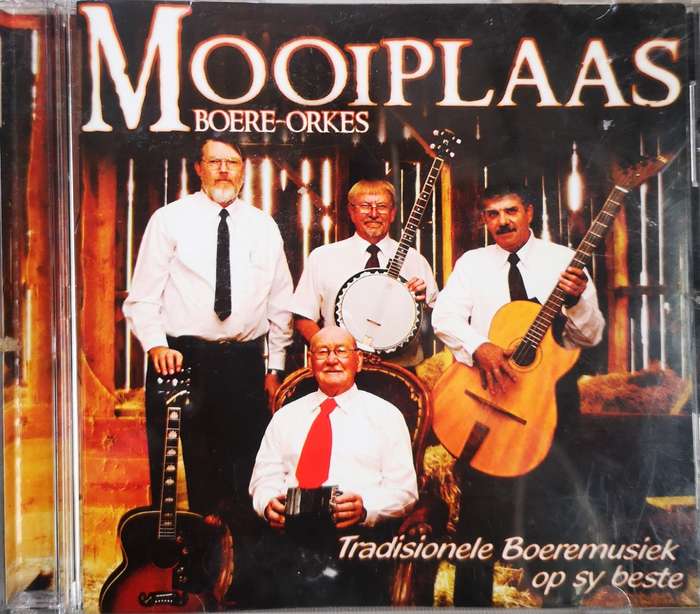 Boeremusiek - Mooiplaas Boere-Orkes - Tradisionele Boeremusiek op sy Beste (CD)