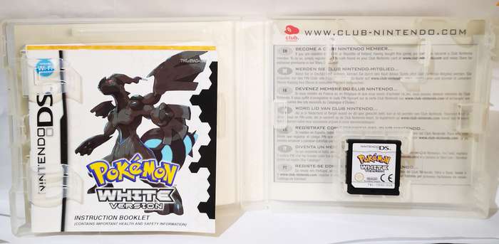 Pokemon - White Version (Nintendo DS)