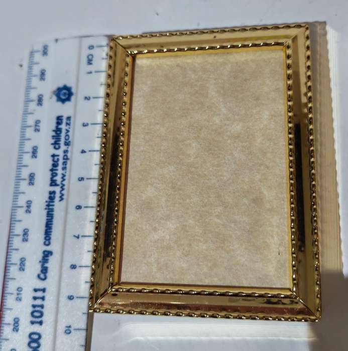 Small Photo Frames (2pc)