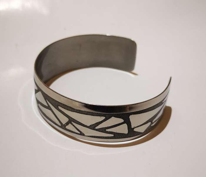 Stainless Steel Cuff Bracelet (2cm wide)