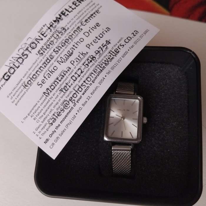 BRAND NEW! Elegant Hallmark Ladies Silver Watch
