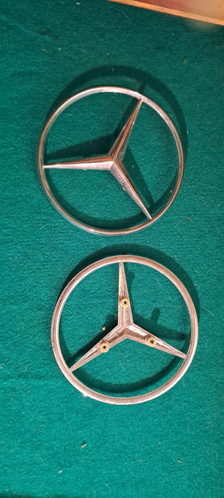 Genuine Mercedes Benz Rear Trunk Boot Star Logo Emblem Badge W126 C126 S Class