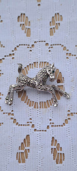 Beautiful BJL Foal, green rhinestone filled marcasite silver T brooch
