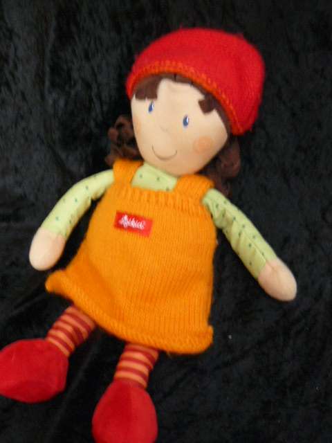 MATERIAL KNITTED SOFT DOLL