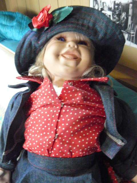 PORCELAIN DOLL SOOOO CUTE