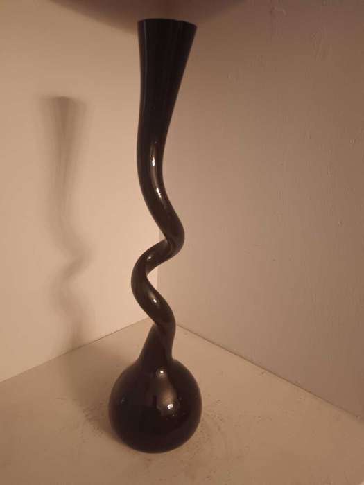 Norman Copenhagen style Swing Vase Black