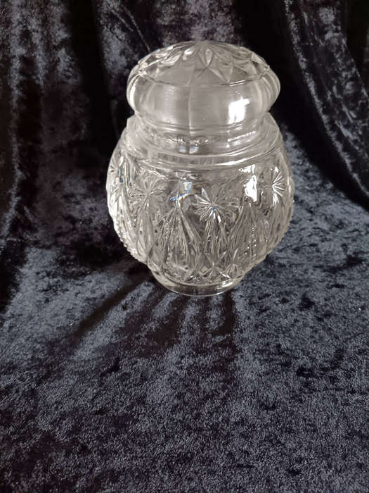Avon Crystal Cut Dressing Table Jar