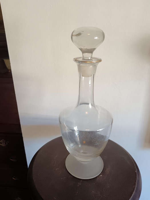 Beautiful Crystal Pedestal Decanter