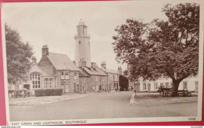 GB-SOUTHWOLD EAST GREEN AND LIGHTHOUSE B/W POST CARD
