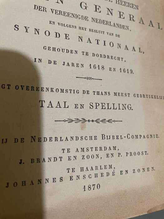 Beautiful Bijbel: Staten Generaal circa 1870, ( 23 x 15x 9cm )