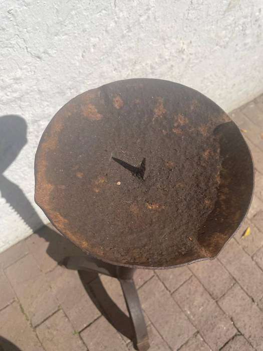 Heavy Cast Iron Stand ( 85 cm )