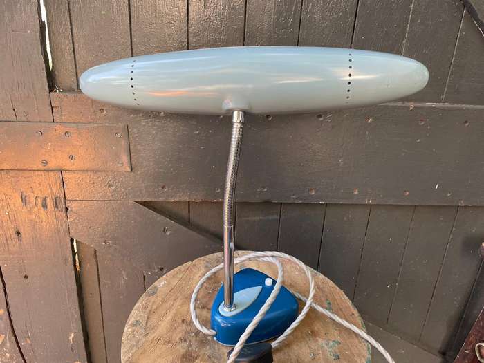 Midcentury Matshusita ( Japan ) Fluorescent Desk LampDesk Lamp