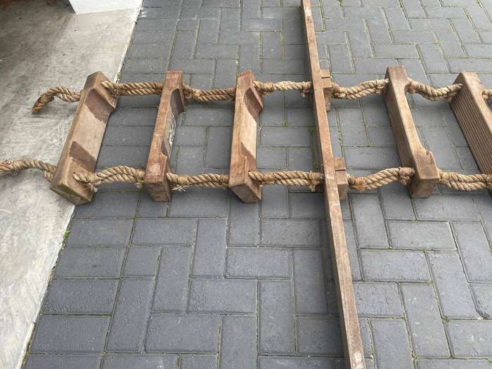 Vintage Japenese Ships Rope Ladder( 460 x 180 x 52 cm )