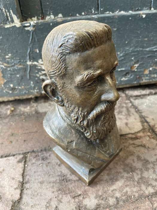 Boer War:Bronze Bust of Genl. De Wet ( Coert Steynberg) 18 cm