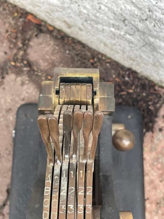 Cast Iron and Brass Laundry Markong Machine A&C Jenner( 34 x 31 x 17 cm ) circa 1922