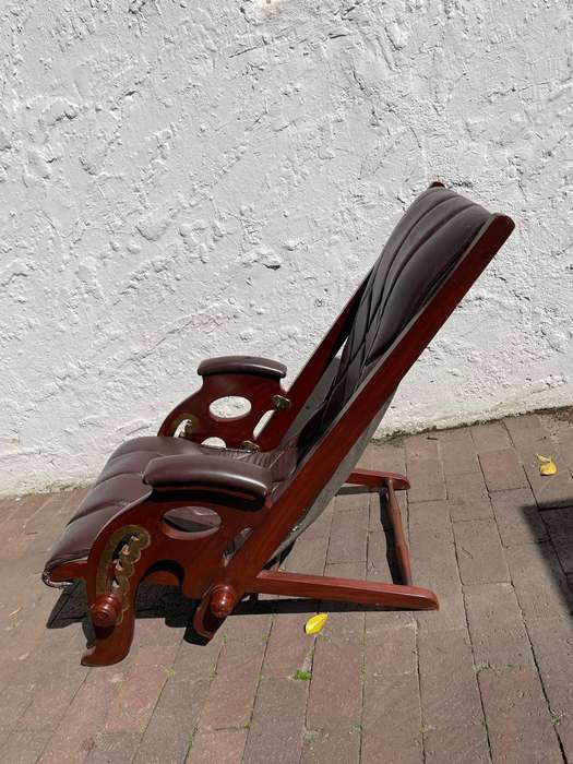 Mahogany Plantation Style Chair