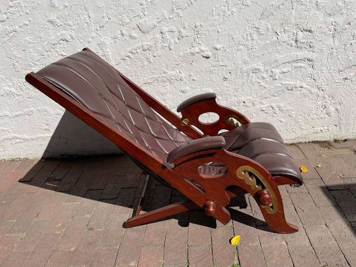 Mahogany Plantation Style Chair