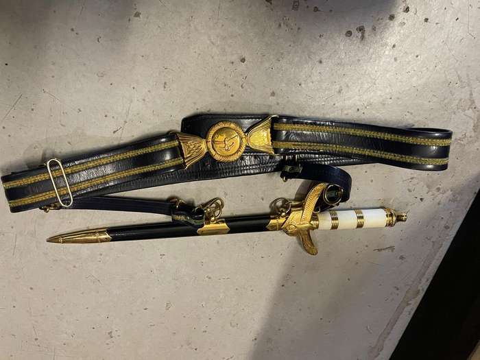 South African Airforce Officers Dagger , Belt and Hangers