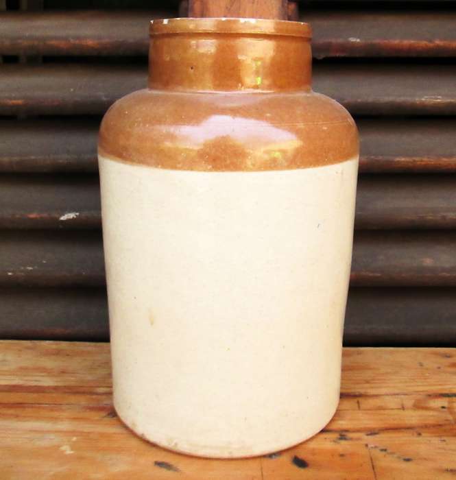 FERGUSSON'S ARSENATE OF LEAD POISON JAR