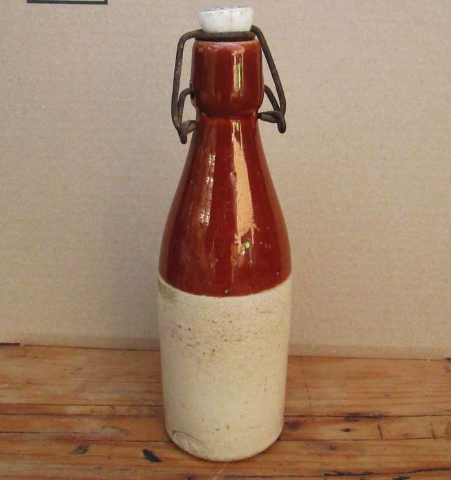 W. DALY DURBAN GINGER BEER BOTTLE