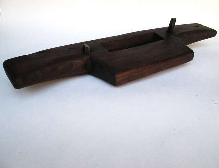 LARGE WOODEN SPOKE SHAVE PLANE