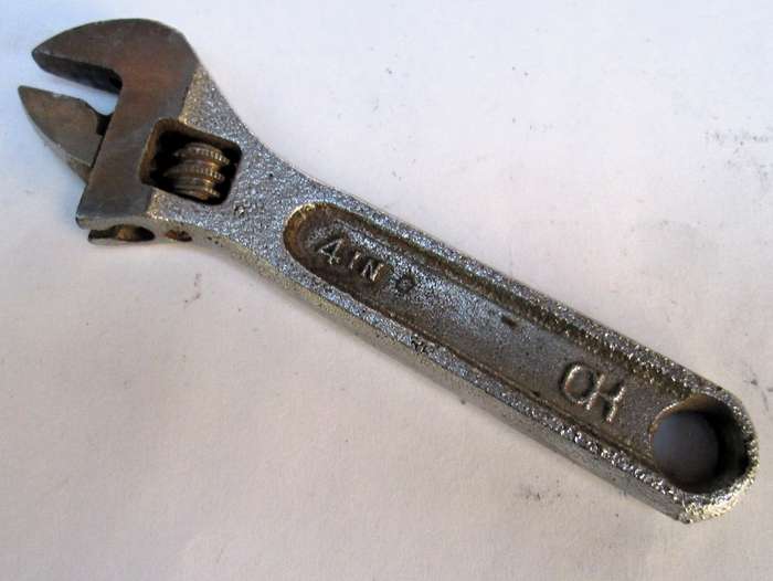 MINUTURE SHIFTING SPANNER