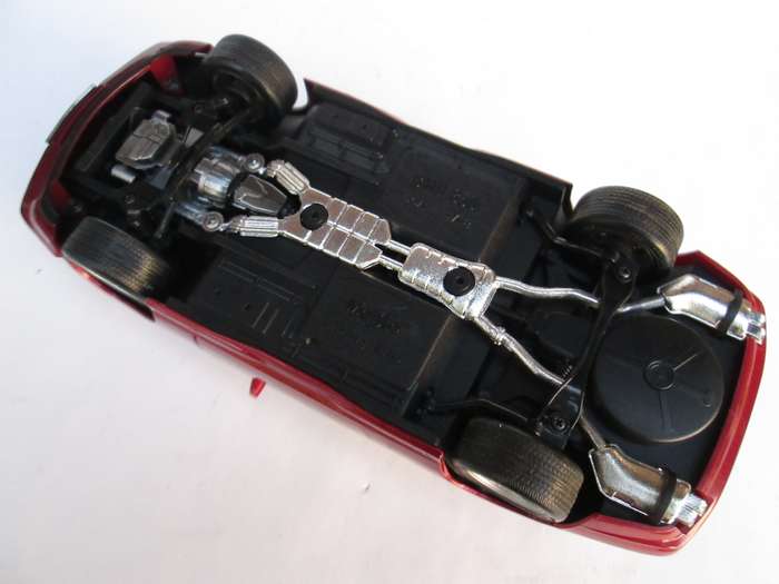 MAISTO SCALE 1/18 MERCEDES-BENZ AND BMW 850i