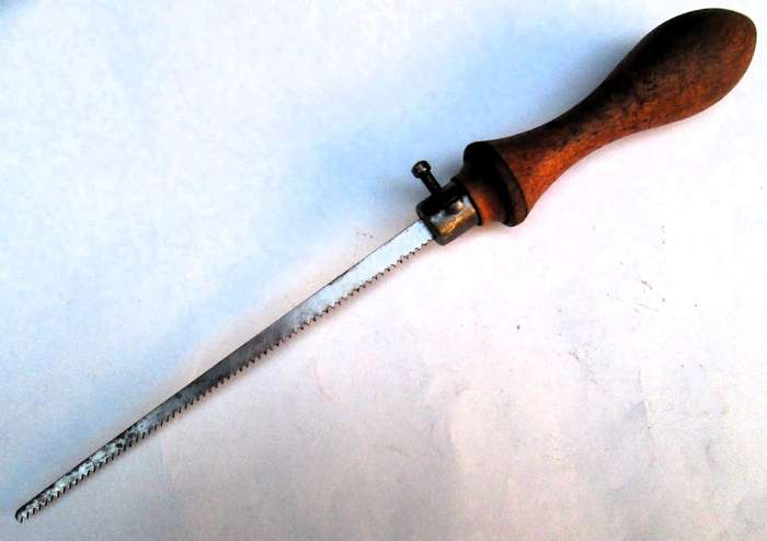 KEYHOLE SAW