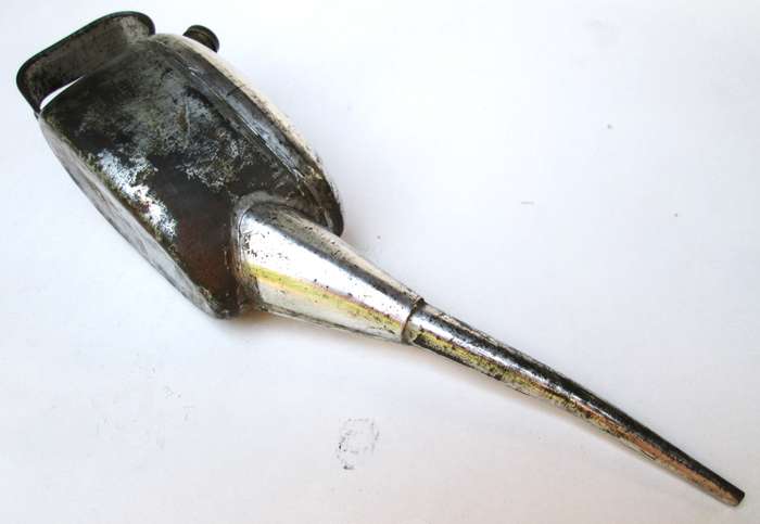 OIL CAN