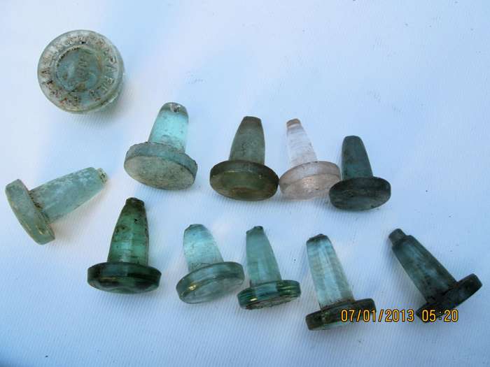 ANTIQUE BOTTLE STOPPERS