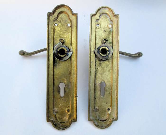 BRASS DOOR HANDELS