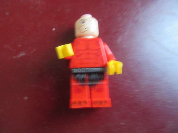 LEGO MINI FIGURE - AS PER SCAN